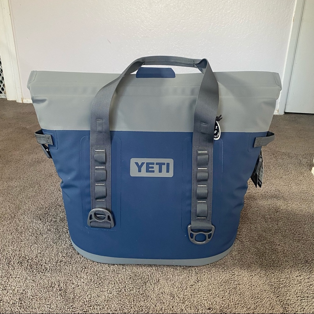 YETI hopper m30 cooler